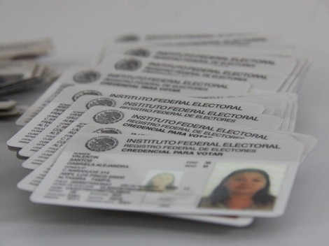 Hay 126,000 yucatecos con credenciales del IFE que perderán vigencia en 2014