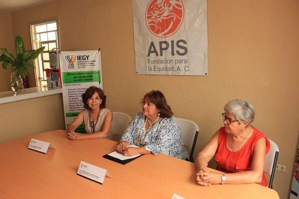 Entregan apoyo a un albergue de mujeres en situación de violencia