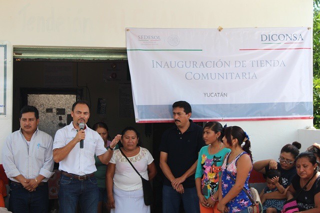 Inaugura tienda comunitaria en Akil, Yucatán