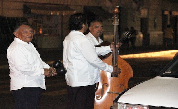 Los músicos yucatecos se siente desplazados por grupos foráneos