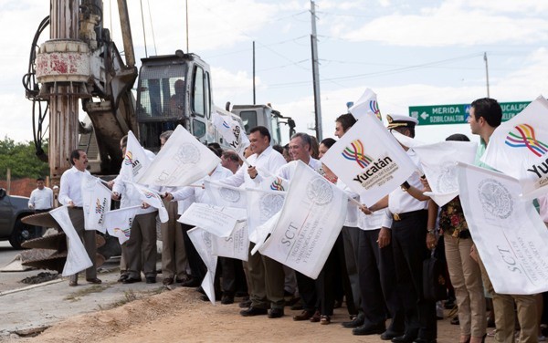 Inicia la construcción del distribuidor vial de acceso al puerto de Progreso