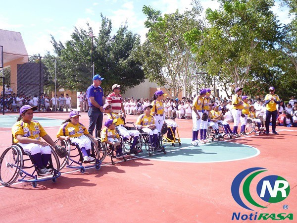 Equipo de beisbol adaptado “Will Power” del CRIT Yucatán visita Valladolid