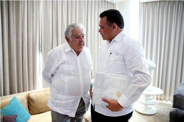 Se reúne el Gobernador con el Presidente de Uruguay