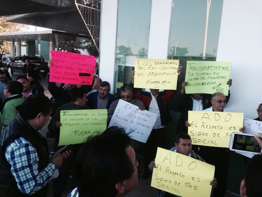 Taxistas del aeropuerto de Mérida dicen que no son tan malos