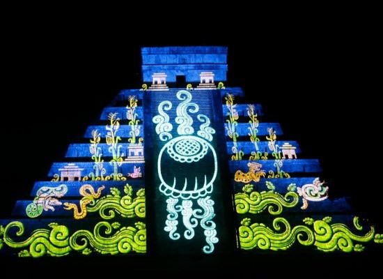 Más de 6 mil personas han acudido a las "Noches de Kukulcán" en Chichén Itzá