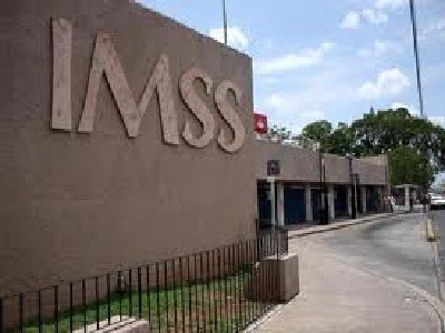 Trabajadores del IMSS podrían tomar las oficinas administrativas para que escuches sus demandas