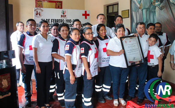 Ayuntamiento de Valladolid reconoce labor de la Cruz Roja