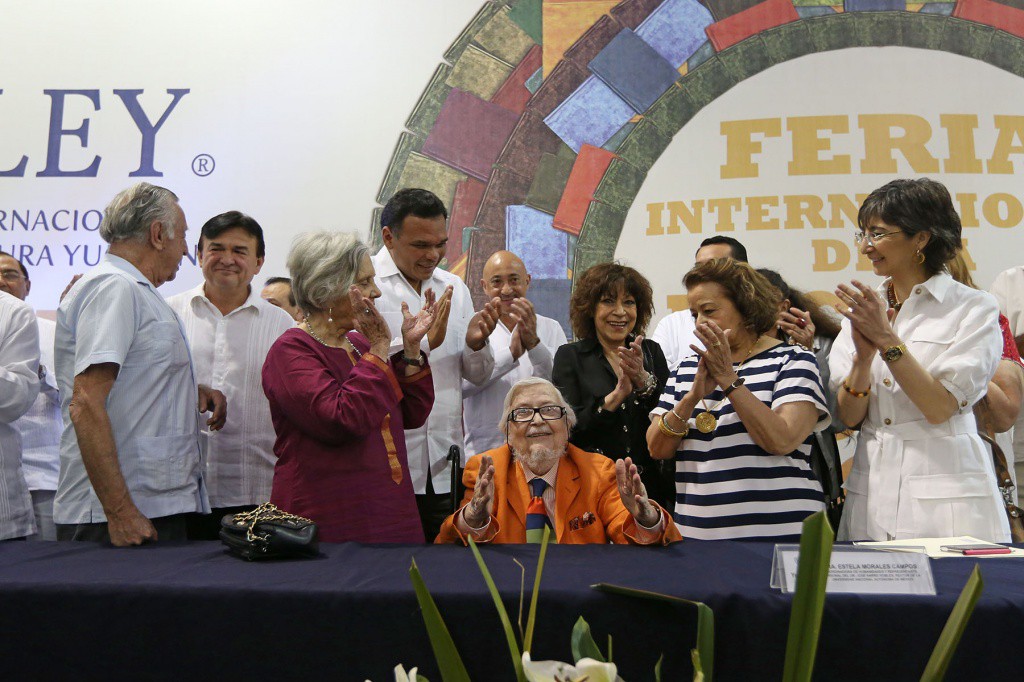 Inició la feria internacional de la lectura Yucatán 2015