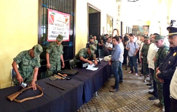 Inicio el canje de armas en Mérida