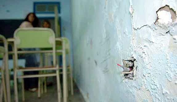 Presunto abuso de autoridad en la secundaria de Uayma.