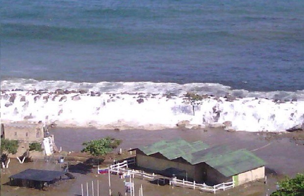  Fenómeno de mar de fondo, originado por tormentas en el Pacífico