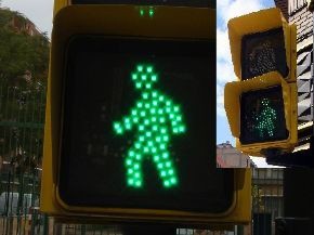 Radioescuchas se quejan de la falta de sincronía de los semáforos en el centro de la ciudad