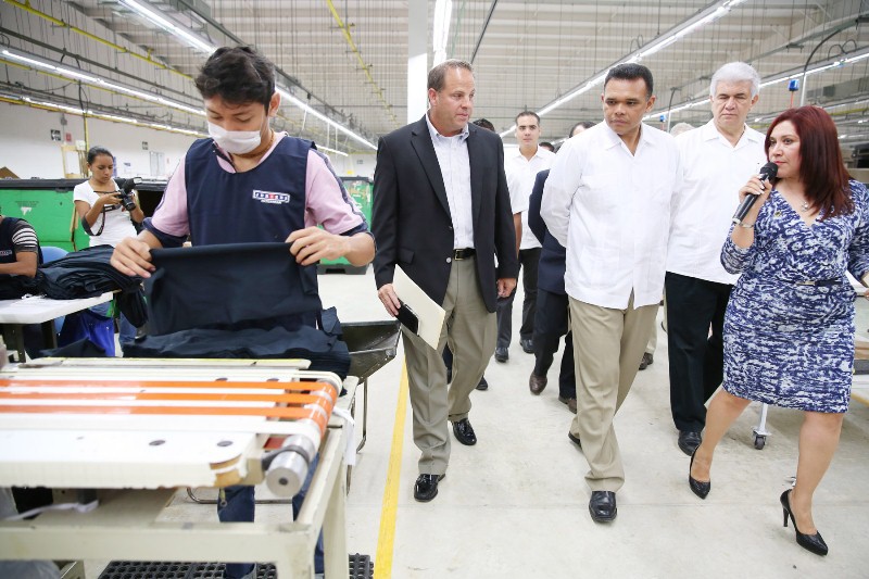 Con apoyo del Gobierno del Estado, maquiladora genera 700 nuevo empleos.
