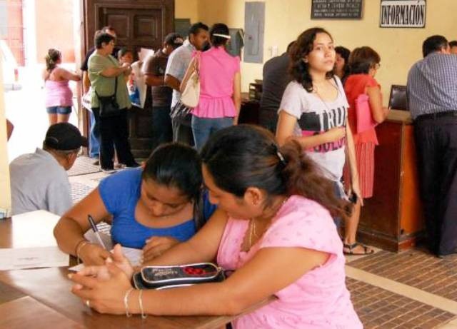 Se ausentan empleados del Registro Civil