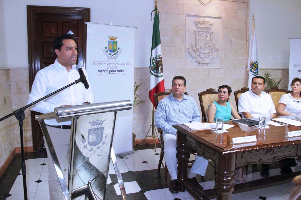 Presentan equipo de transición municipal