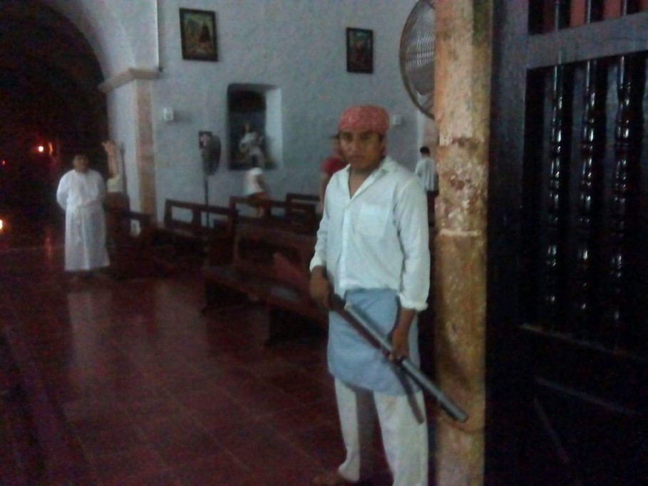 Invitan a recorridos nocturnos en Convento de Sisal