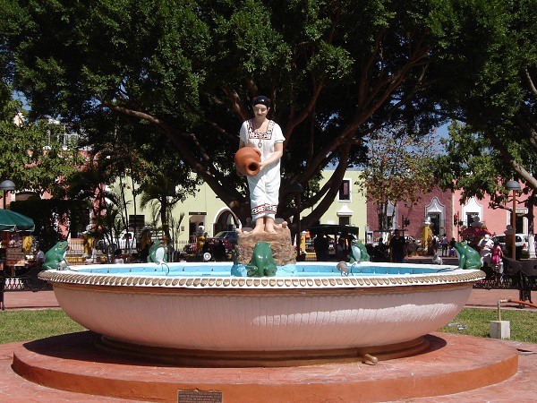 Fuente de la mestiza, ícono en céntrico parque de Valladolid 