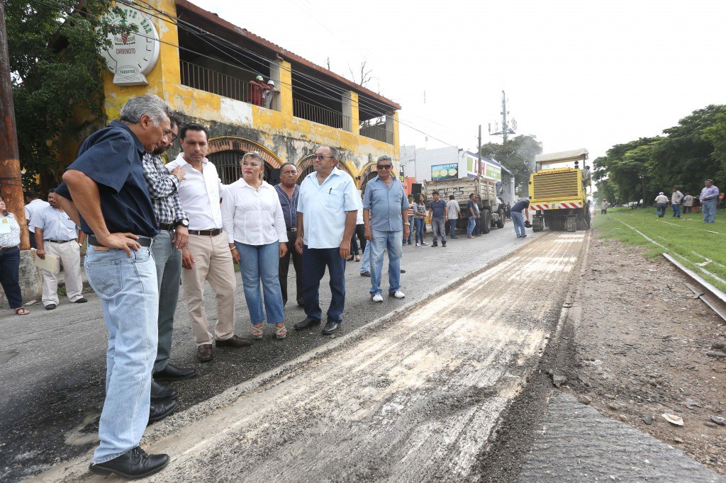 Inicia campaña de repavimentación Inicia campaña de repavimentación