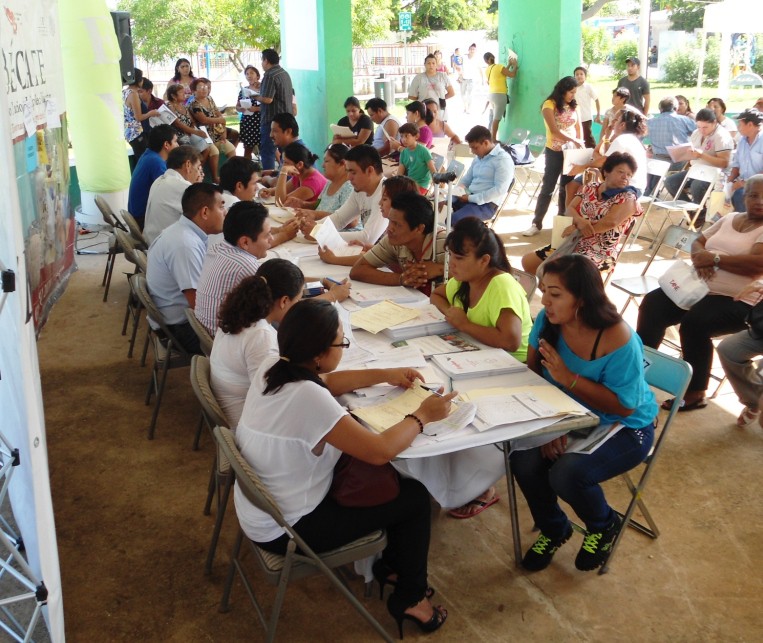  El programa “Bolsa de Trabajo en tu Colonia”  estuvo en la Salvador Alvarado Sur .