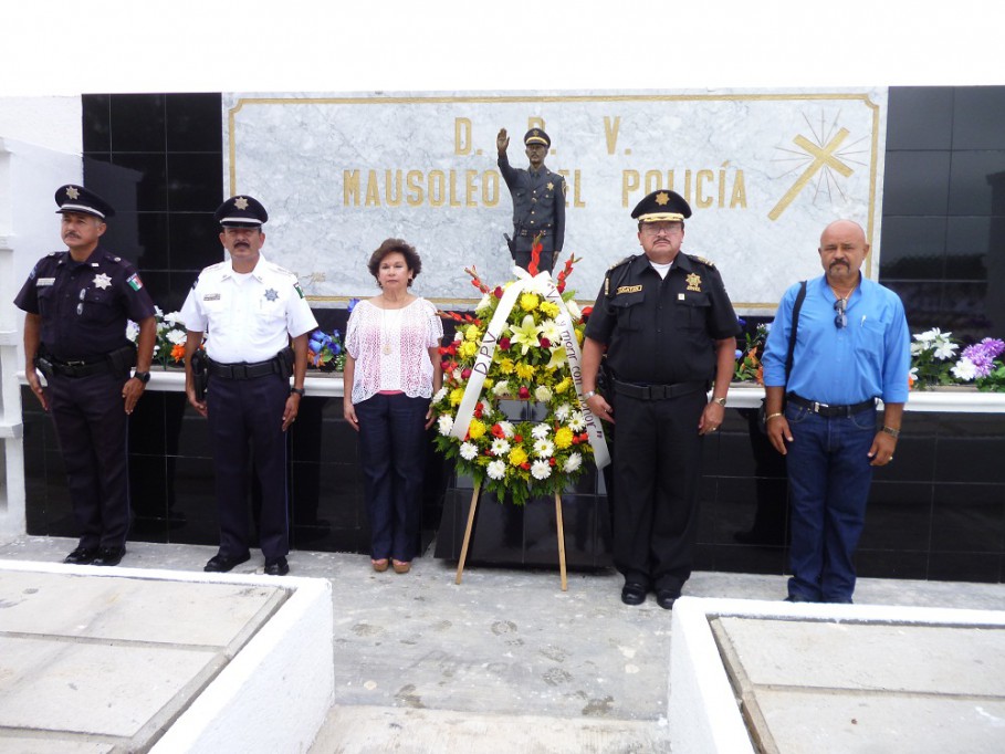 TIZIMIN: Policías ya tienen mausoleo con monumento en su honor.\r\n\r\n