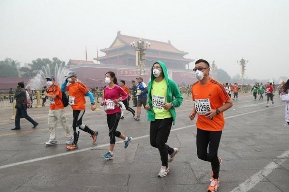 Corredores se infartan en Maratón de Pekín