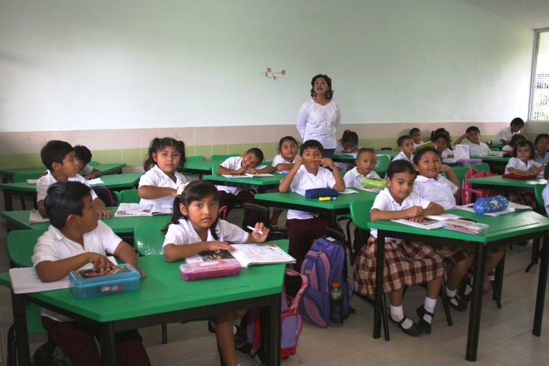 Entregarán recursos a escuelas en Yucatán