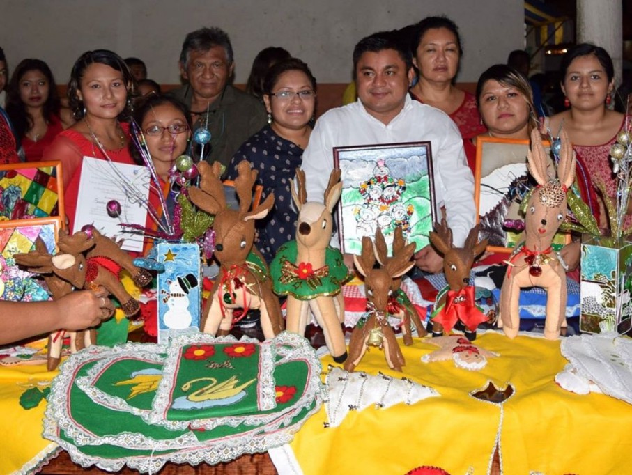 Realizan exposición de talleres en Umán