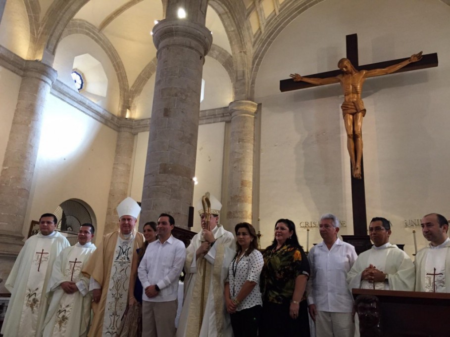 Ofician misa en honor a Mérida