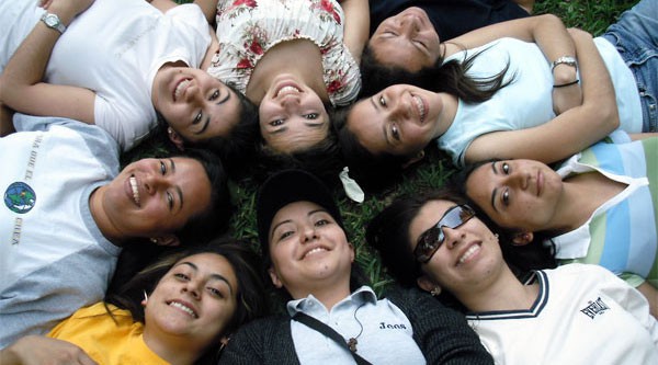 Son pocos los jóvenes en México que logran concluir estudios superiores: INEGI