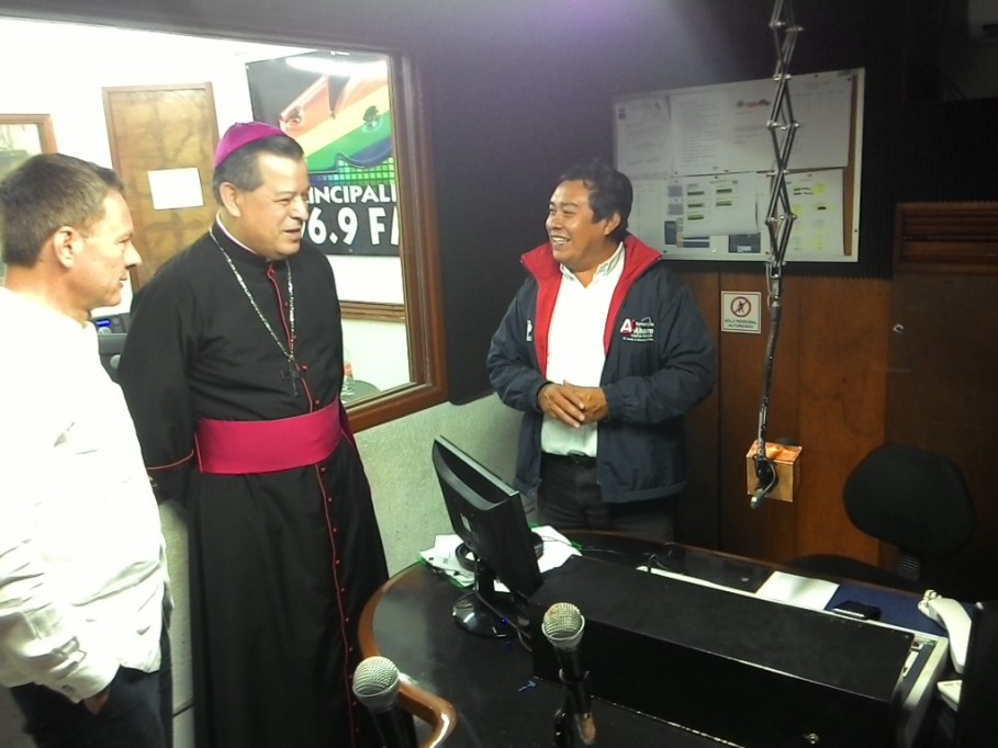 Visita Cadena RASA el Arzobispo de Yucatán