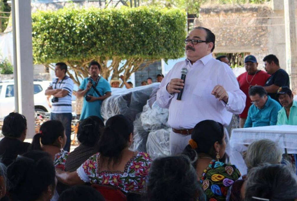 Apoyan proyectos productivos de mujeres