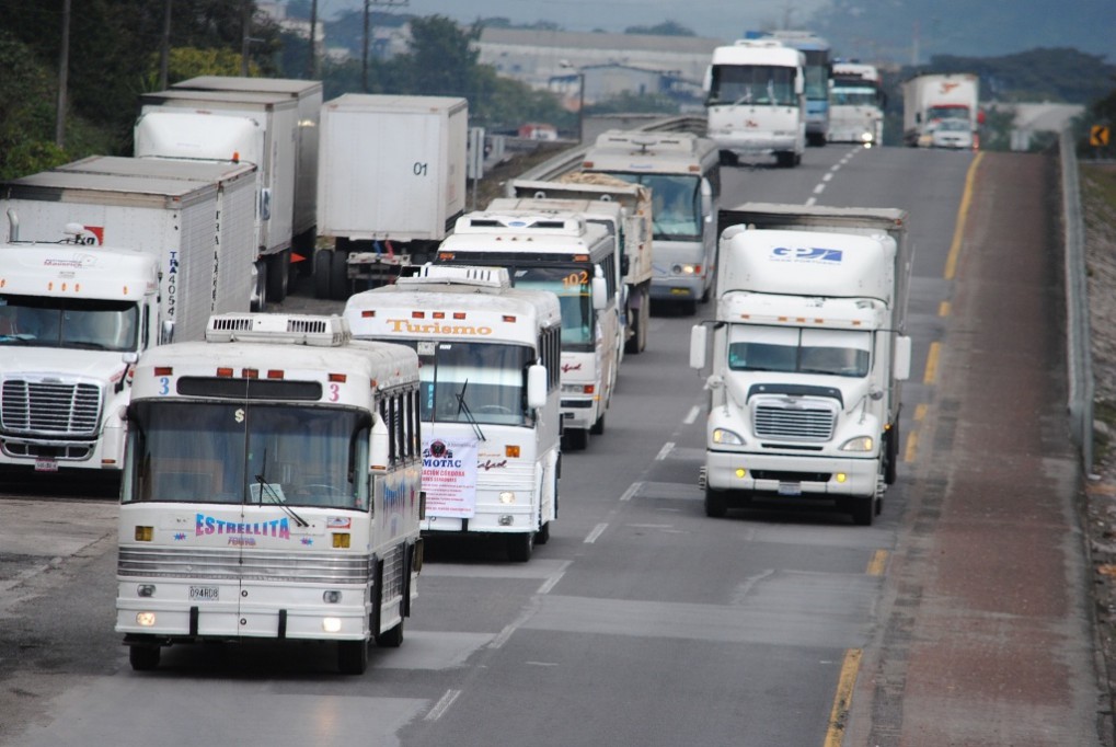 Continúa el programa de renovación vehicular en la SCT