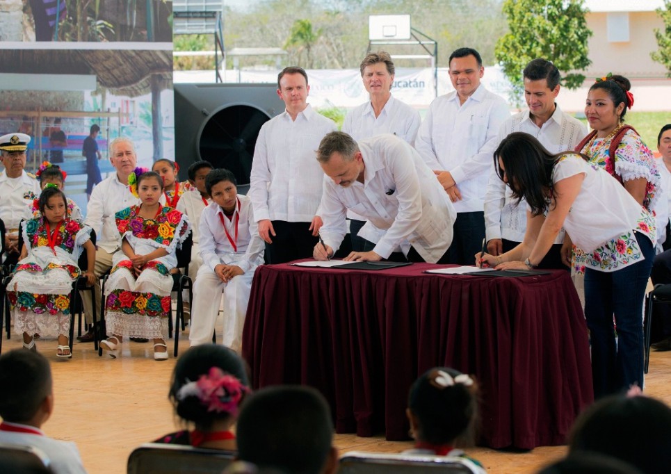 Inversión millonaria para comunidades mayas 