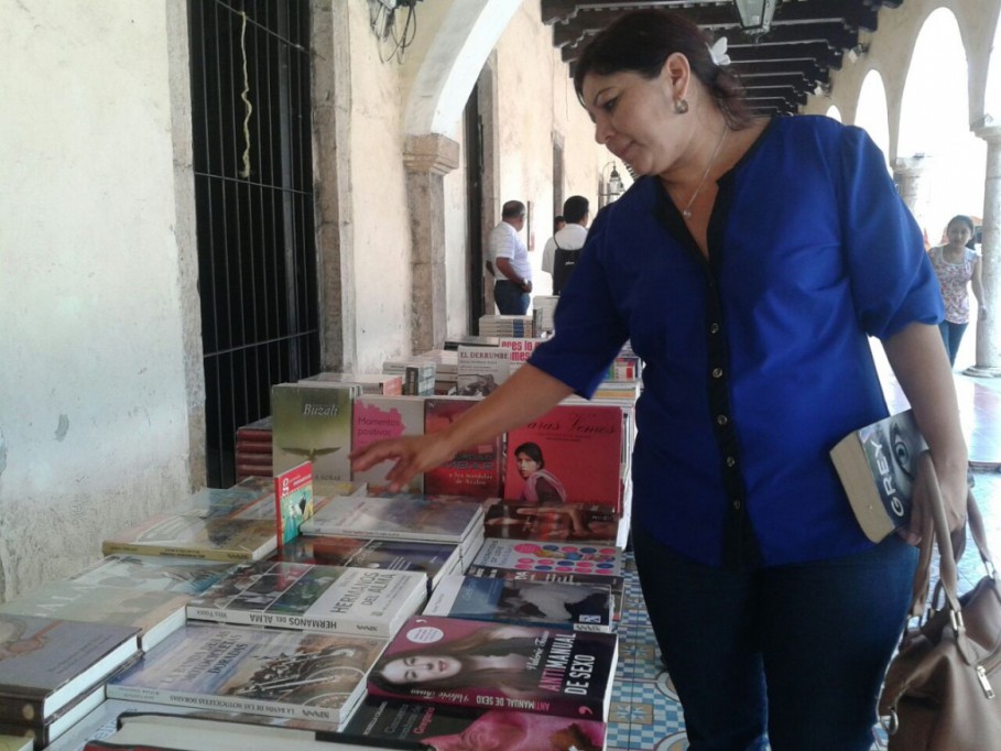 Seguirán vendiendo libros de la Filey en Valladolid por una semana más
