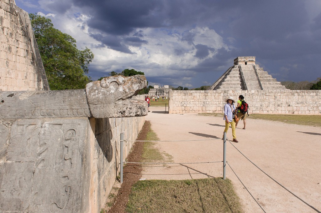 Supervisan Chichén Itzá