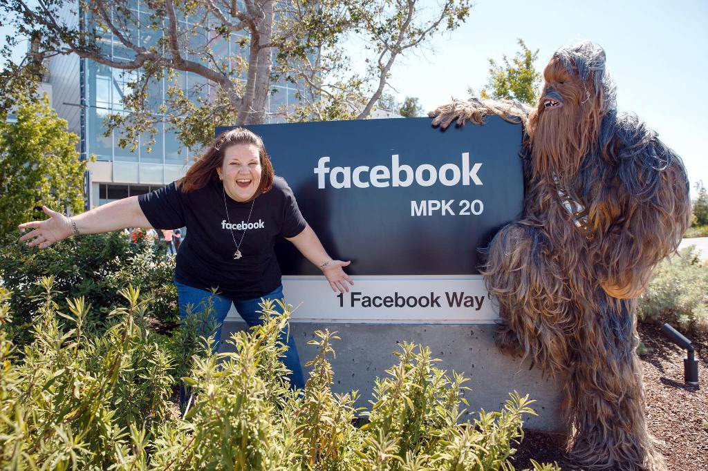 Mamá Chewbacca visita Facebook