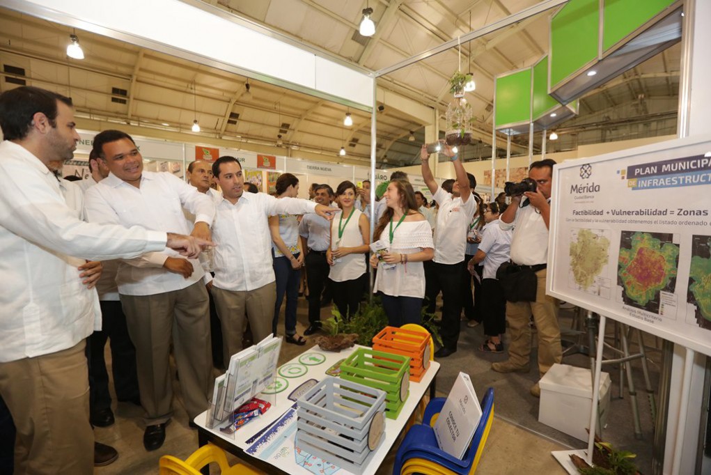 Instalarán paneles solares en edificios municipales