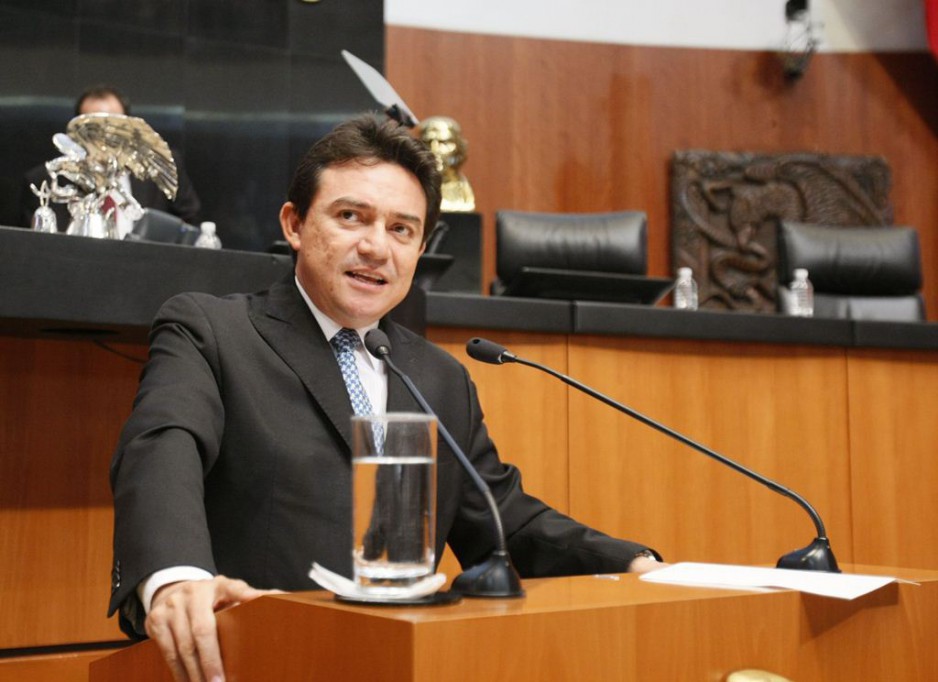 Caracteriza transparencia al senador Daniel Ávila
