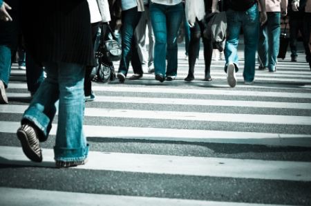 Derechos y obligaciones de los peatones, según el Reglamento de Tránsito.
