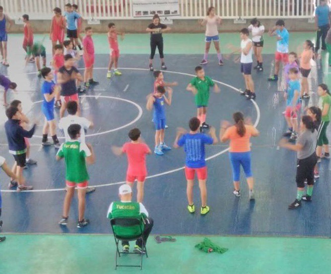 Atletas de la península se reúnen en Tizimín para competir