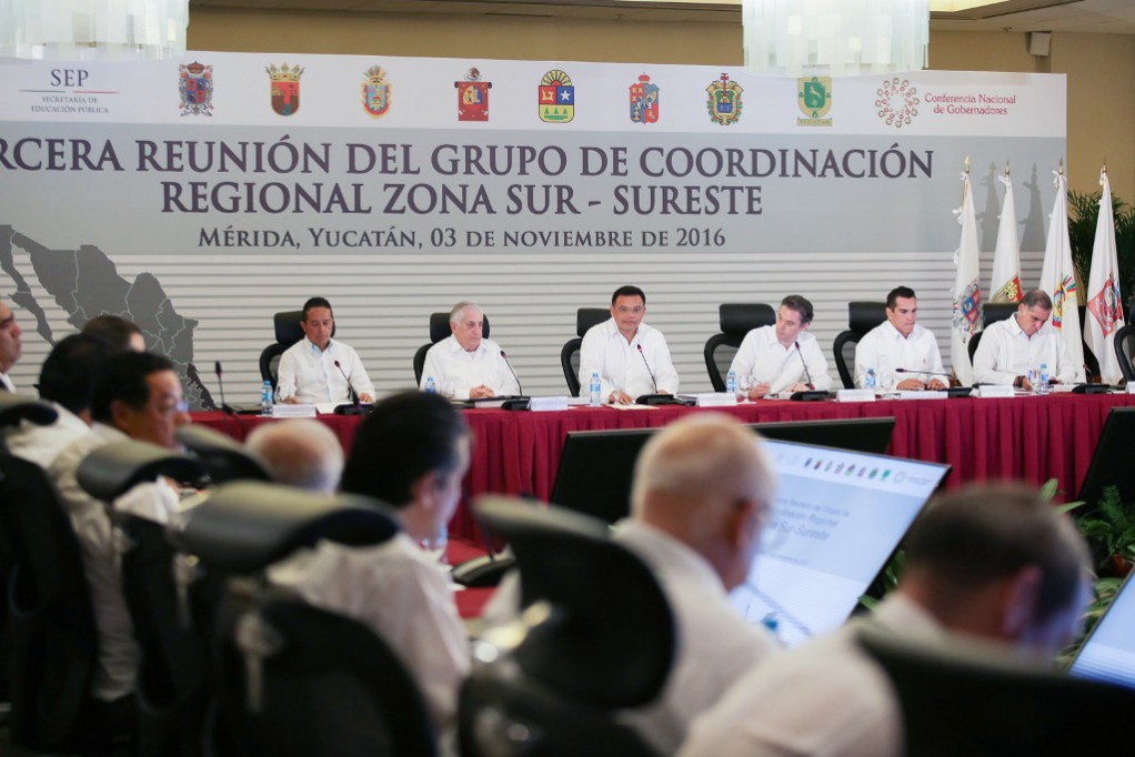 Se reúnen en Yucatán Gobernadores de la zona sur-sureste