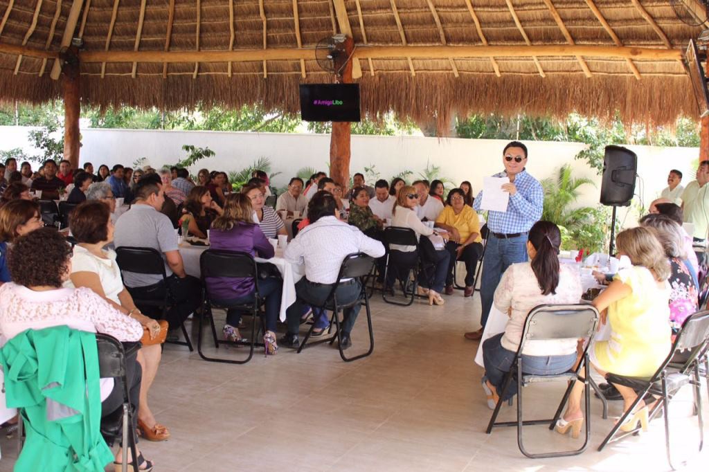 Maestros dialogan con Liborio Vidal