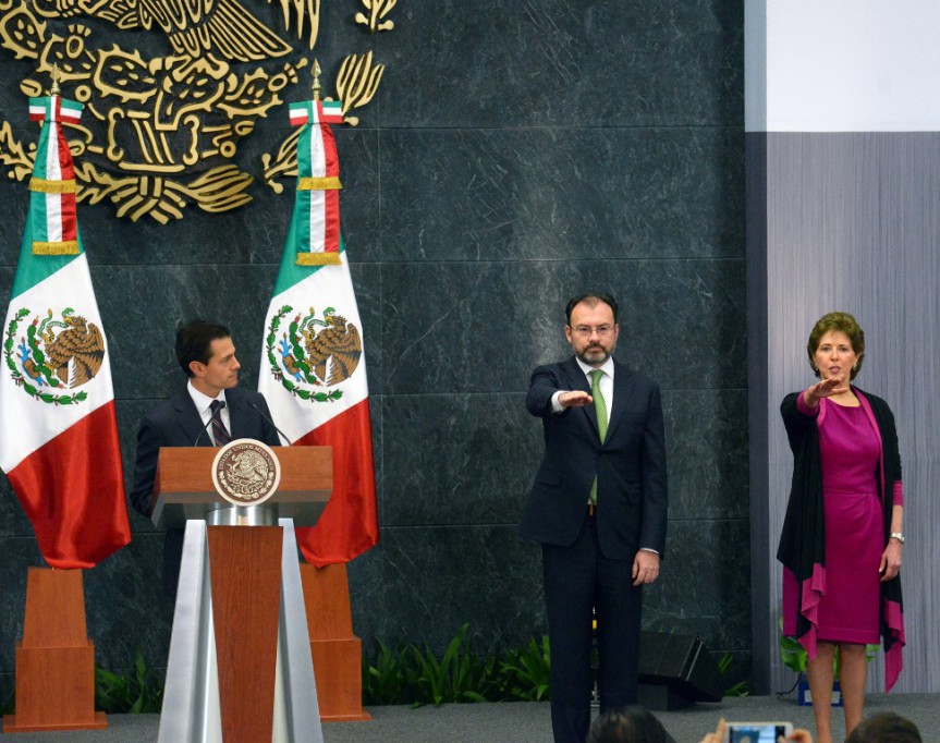 Realizan cambios en el gabinete de Peña Nieto