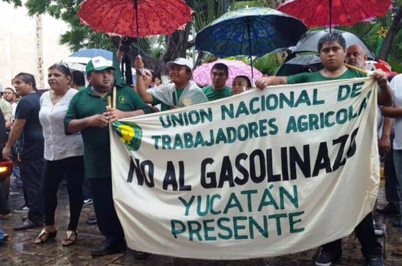 Yucatecos se manifiestan contra el “gasolinazo”