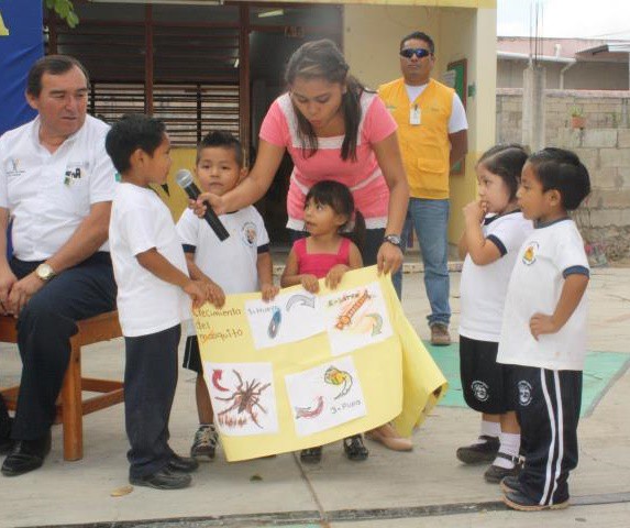 Más escuelas de Valladolid libres de criaderos de moscos