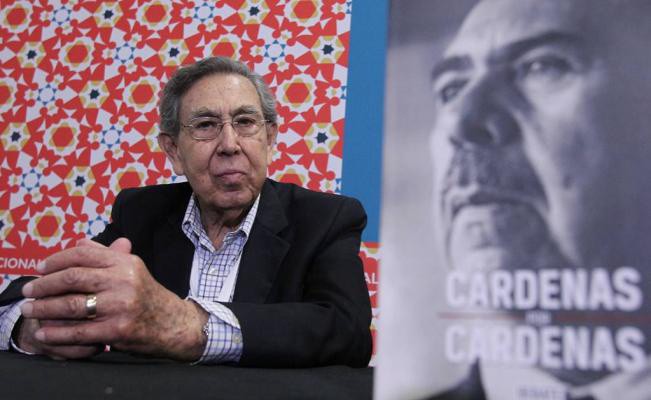Cuauhtémoc Cárdenas presenta libro en Mérida