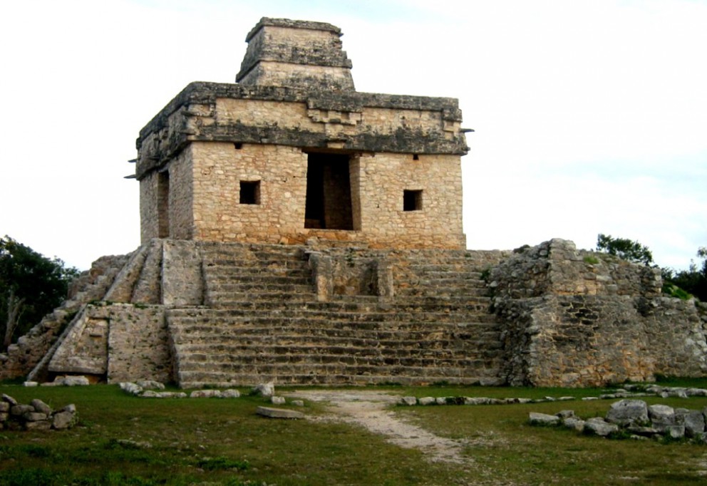 Restauran el Templo de las Siete Muñecas