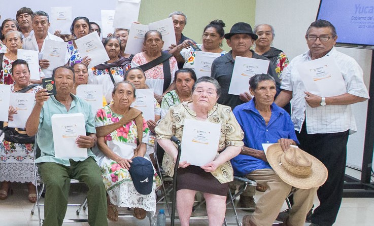 Más yucatecos aprovechan el programa "Cabecitas Blancas"