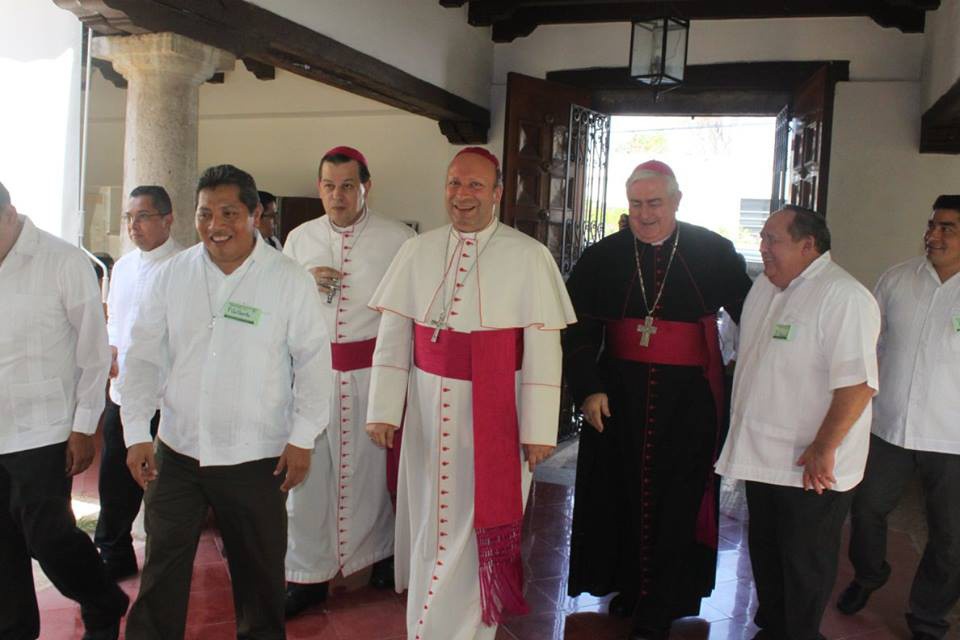 Nuncio Apostólico visita Yucatán
