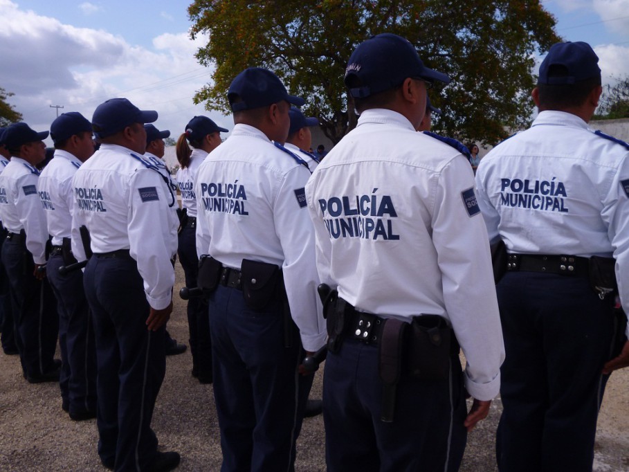 TIZIMIN: Elogian a policía por acto de honradez.\r\n